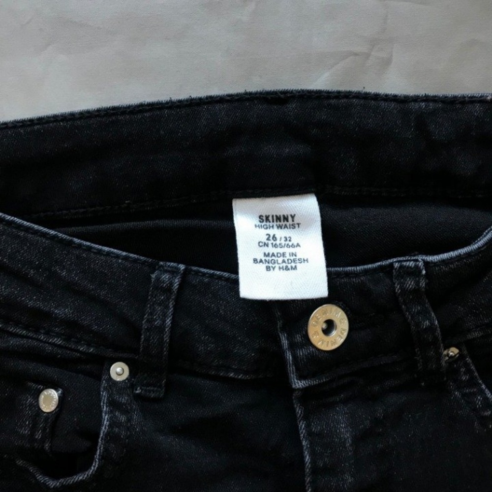 High Rise Black Jeans Size 26 - Picture 3 of 6